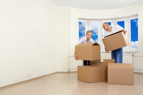 Local moving team planning access and parking for a Holland Park property