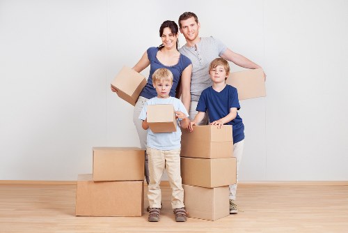 Packing and loading support for a Holland Park relocation