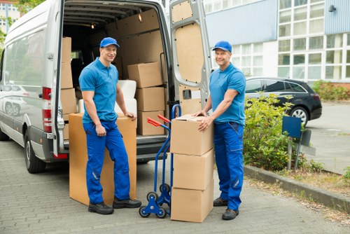 Packed van ready for a small move in Holland Park neighborhood
