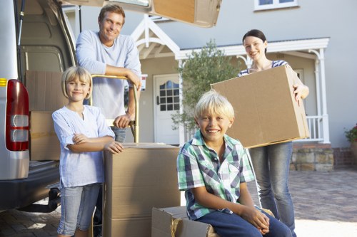 Professional removals van for Holland Park house and office moves
